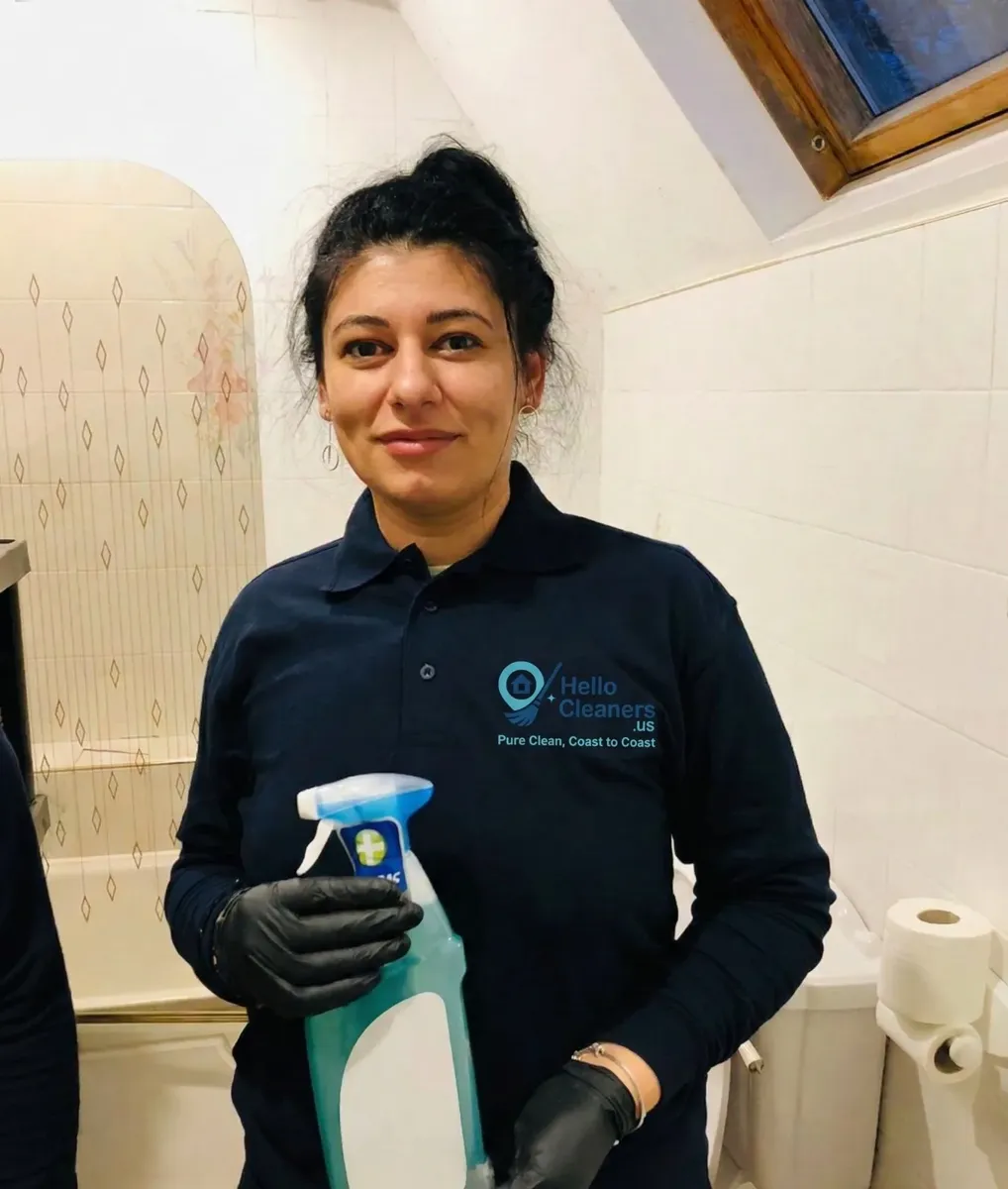 Hello Cleaners cleaner with disinfectant spray